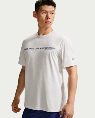 Nike Hyverse Men's Dri-FIT UV Protection Short-Sleeve Running Top